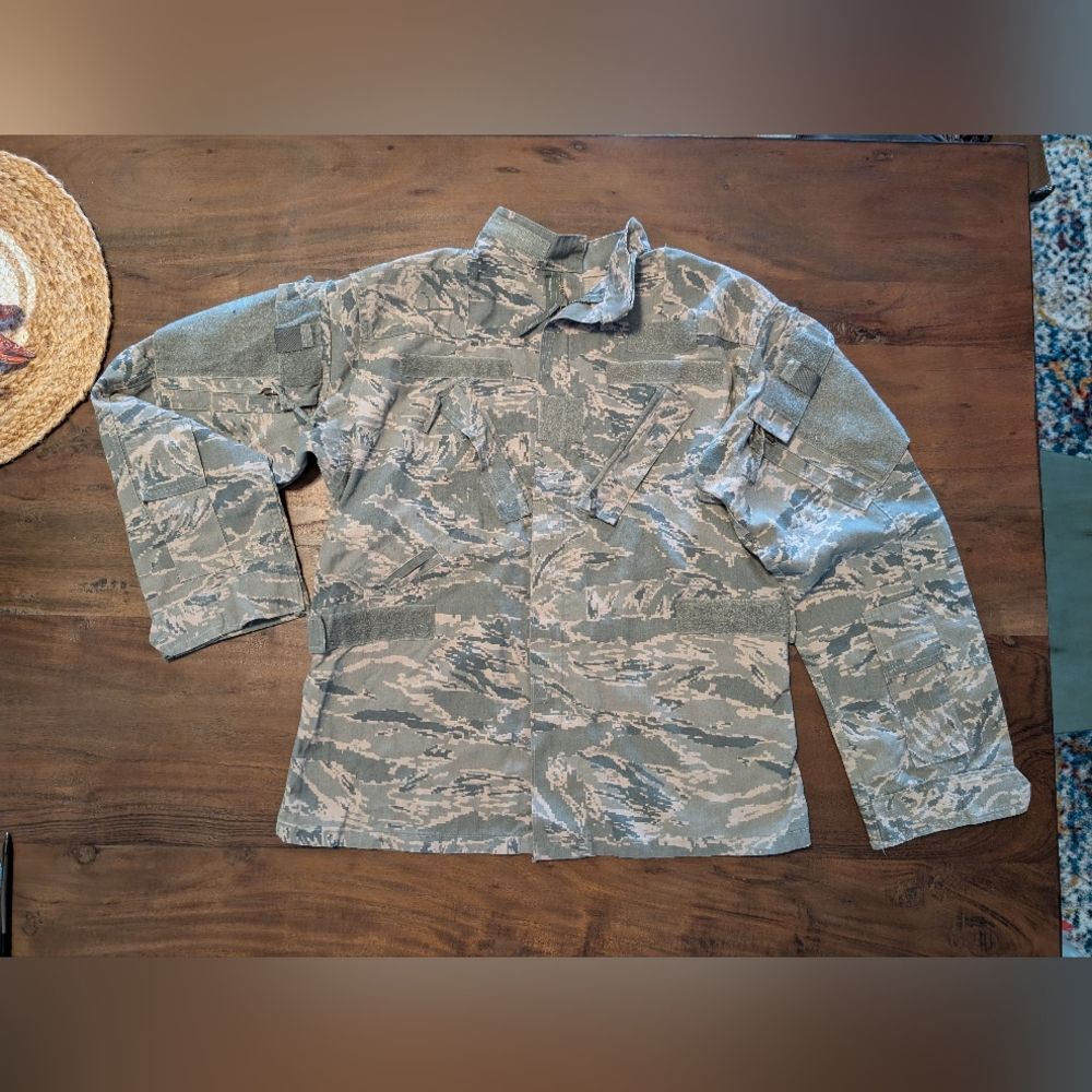 U.S. Air Force Tactical Flight Duty Shirt/Jacket Size Medium